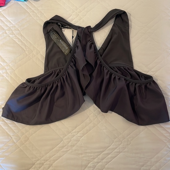 NwT zara charcoal gray ruffle bikini top in size L - Picture 5 of 8